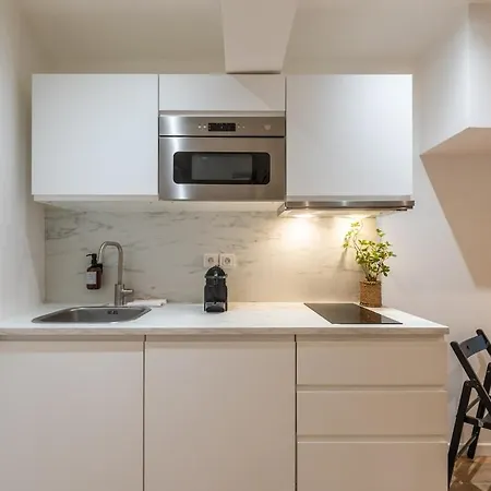 Nouveau Sacré Cœur 2 Appartement *